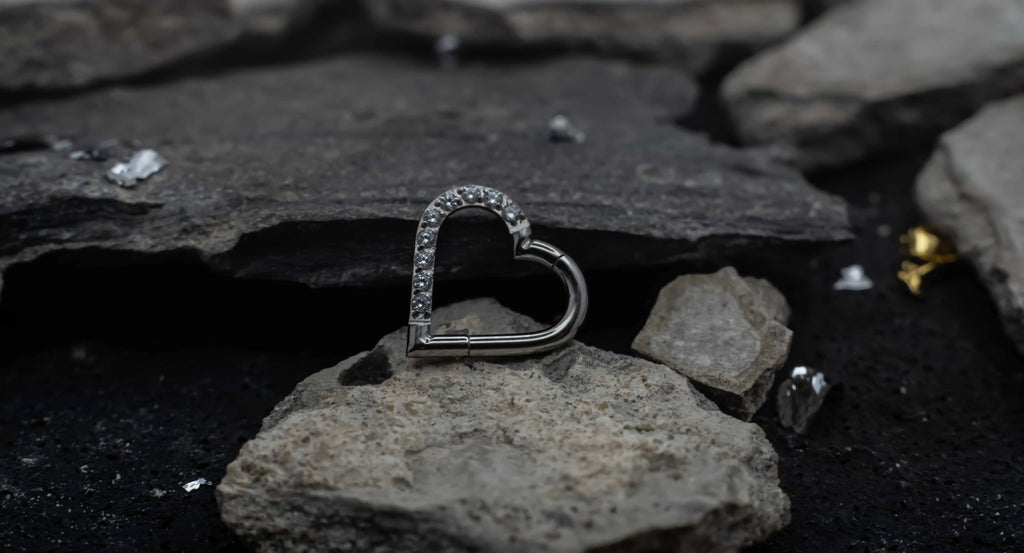 Heartquake - Clicker ASTRA BODY JEWELRY